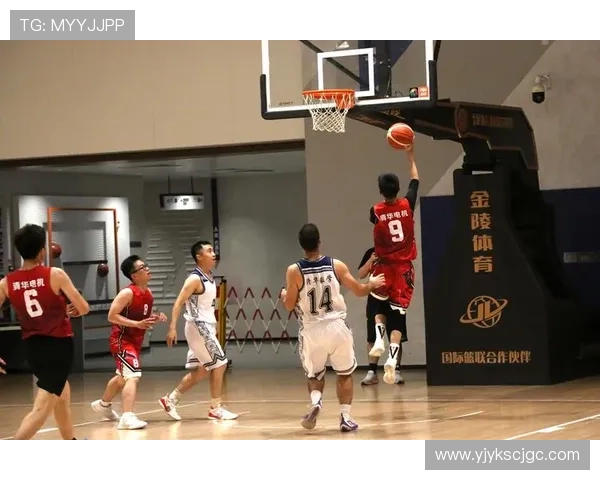 北京篮球队赛场经验分享:从比赛中汲取的成长与启示