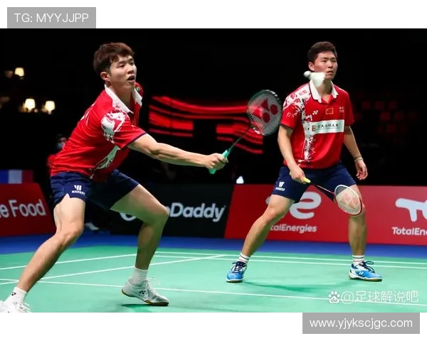 赛后分析:杭州羽毛球队与广州羽毛球队的耐力较量与战术对决 赛后分析:杭州羽毛球队与广州羽毛球队的耐力较量与战术对决