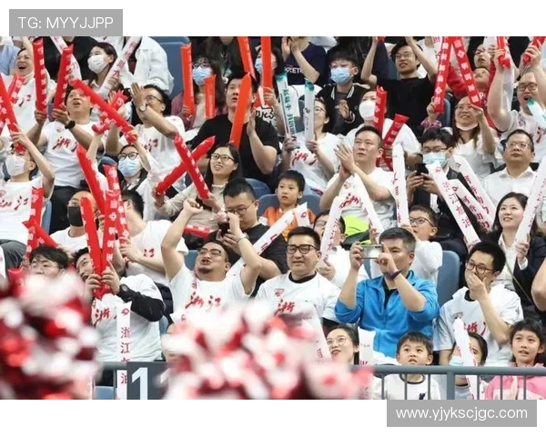 杭州网球队实力引发热议球迷对其表现和未来发展展开激烈讨论